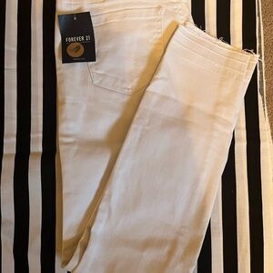 White forever 21 jeans